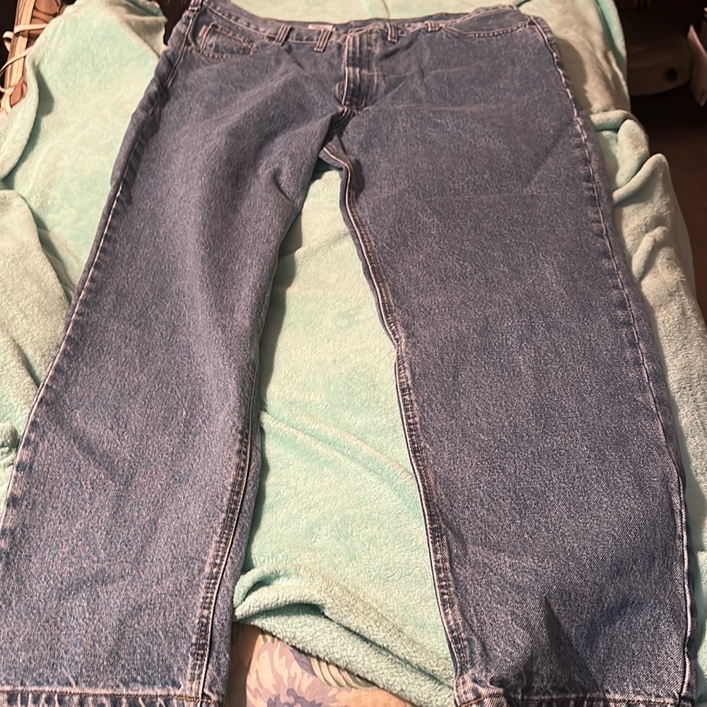 44x32 Carhartt traditional fit jeans